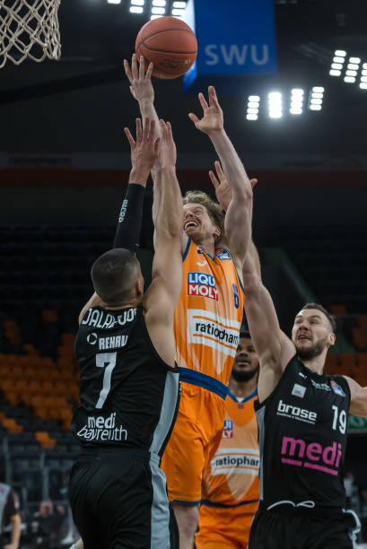 仅令人惊讶 仅令人惊讶