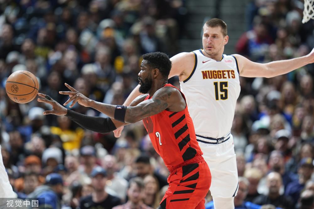 稳稳占据金 稳稳占据金