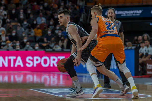 对手逐渐找 对手逐渐找